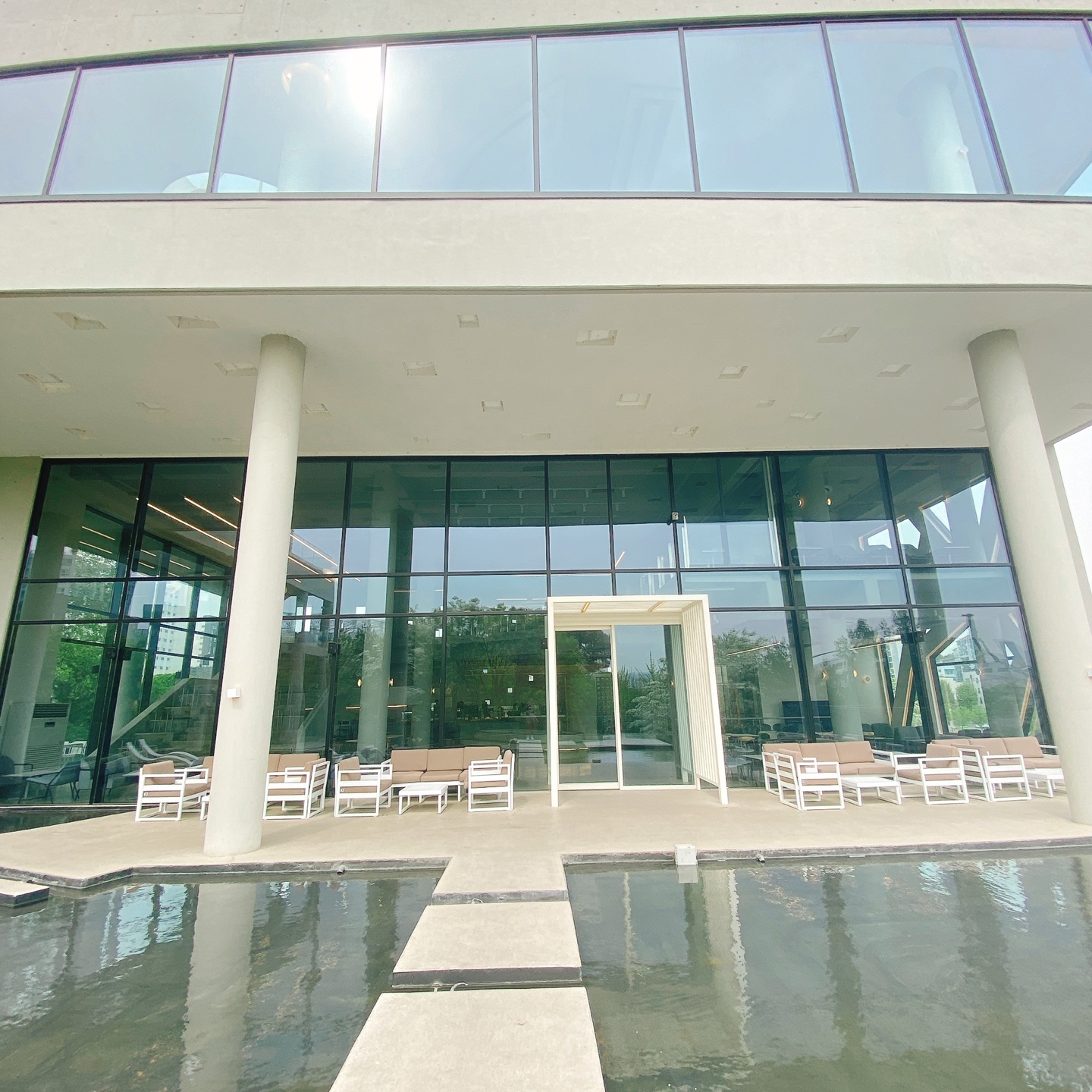 대전 대형베이커리 카페 크로넛 유성공원 에이트 aight