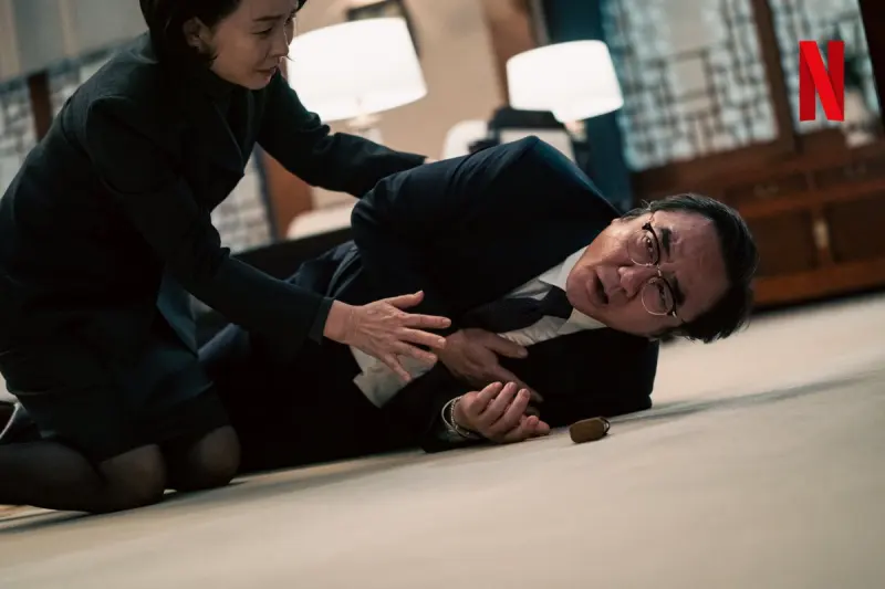 넷플릭스 돌풍에서 장일준 역을 맡은 김홍파