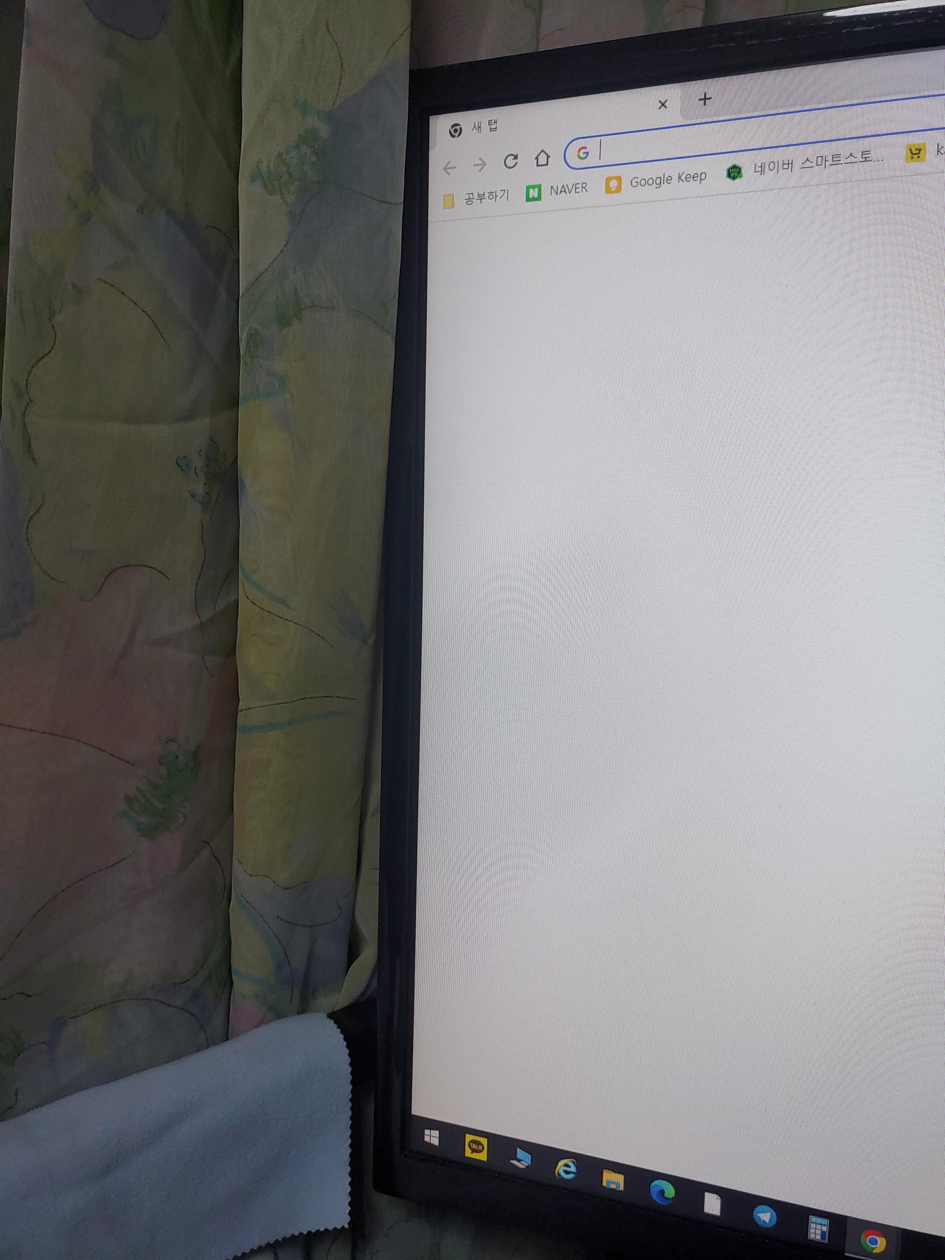 삼성 커브드 모니터 LC27F396FHKXKR