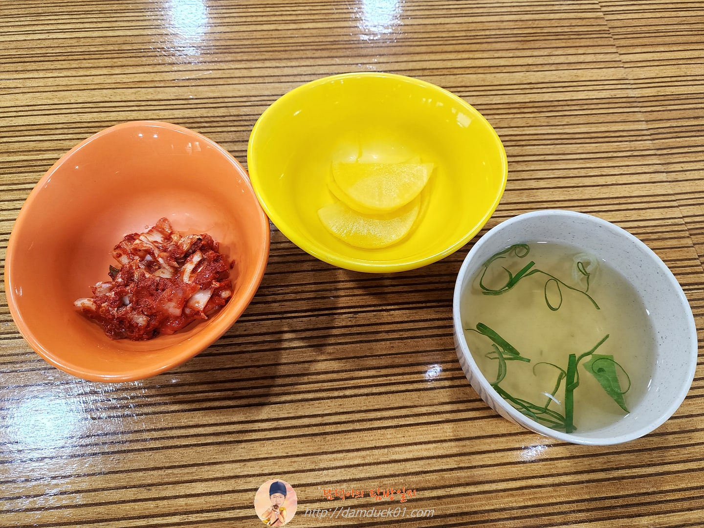 회덮밥 기본 반찬