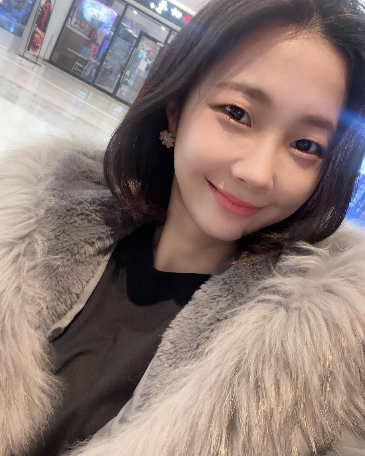 권민정 아나운서 카리나