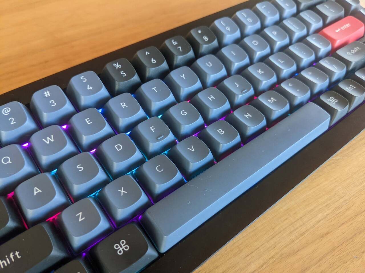 Keychron Q2 メカニカル キーボード レビュー: 切り替えを行う