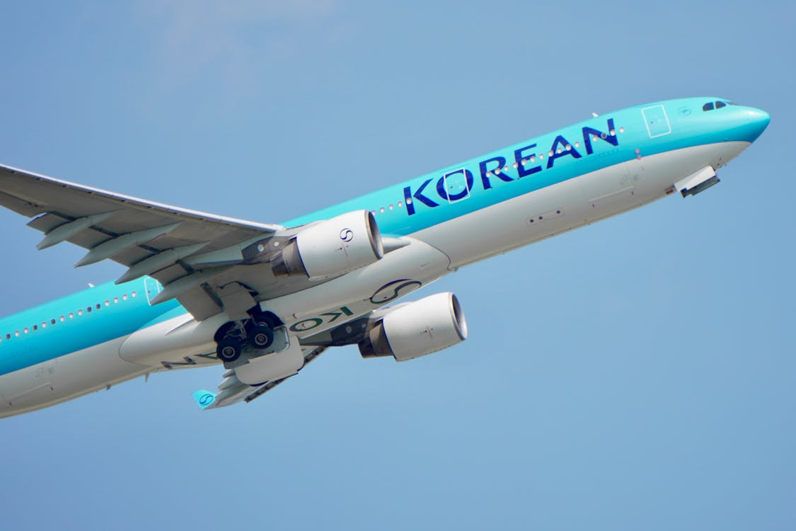 대한항공 이륙하는 모습