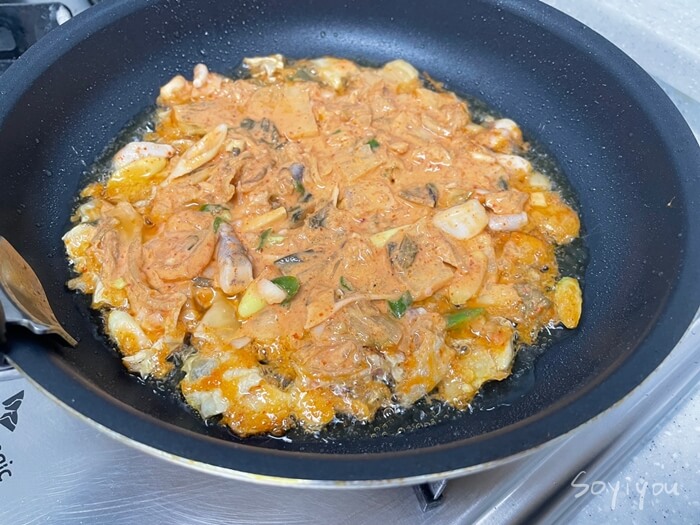 김치전-굽기