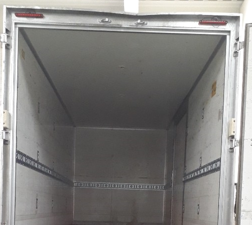 이트랙이 장착된 차량 이미지