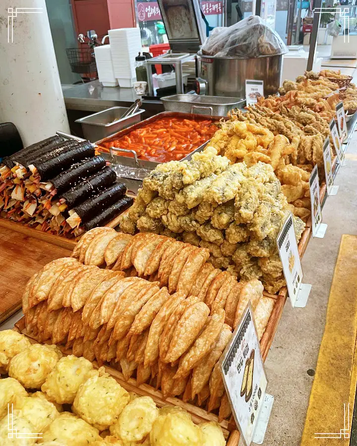 생생정보 떡볶이 김밥 튀김 순대 청년 수제 분식 맛집