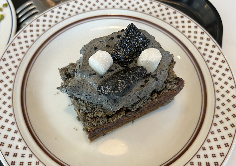 썸띵어바웃커피-케이크3