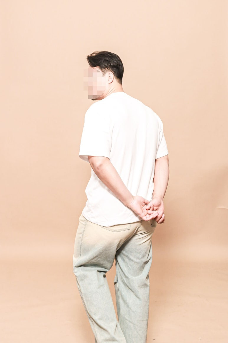 데일리룩(2024. 11. 2.)어커버 티셔츠 반팔, 에러스익셉티드(ERRORS EXCEPTED_EEC) DP887LB 와이드 스트레이트 데님팬츠, 반스 올드스쿨 체커보드