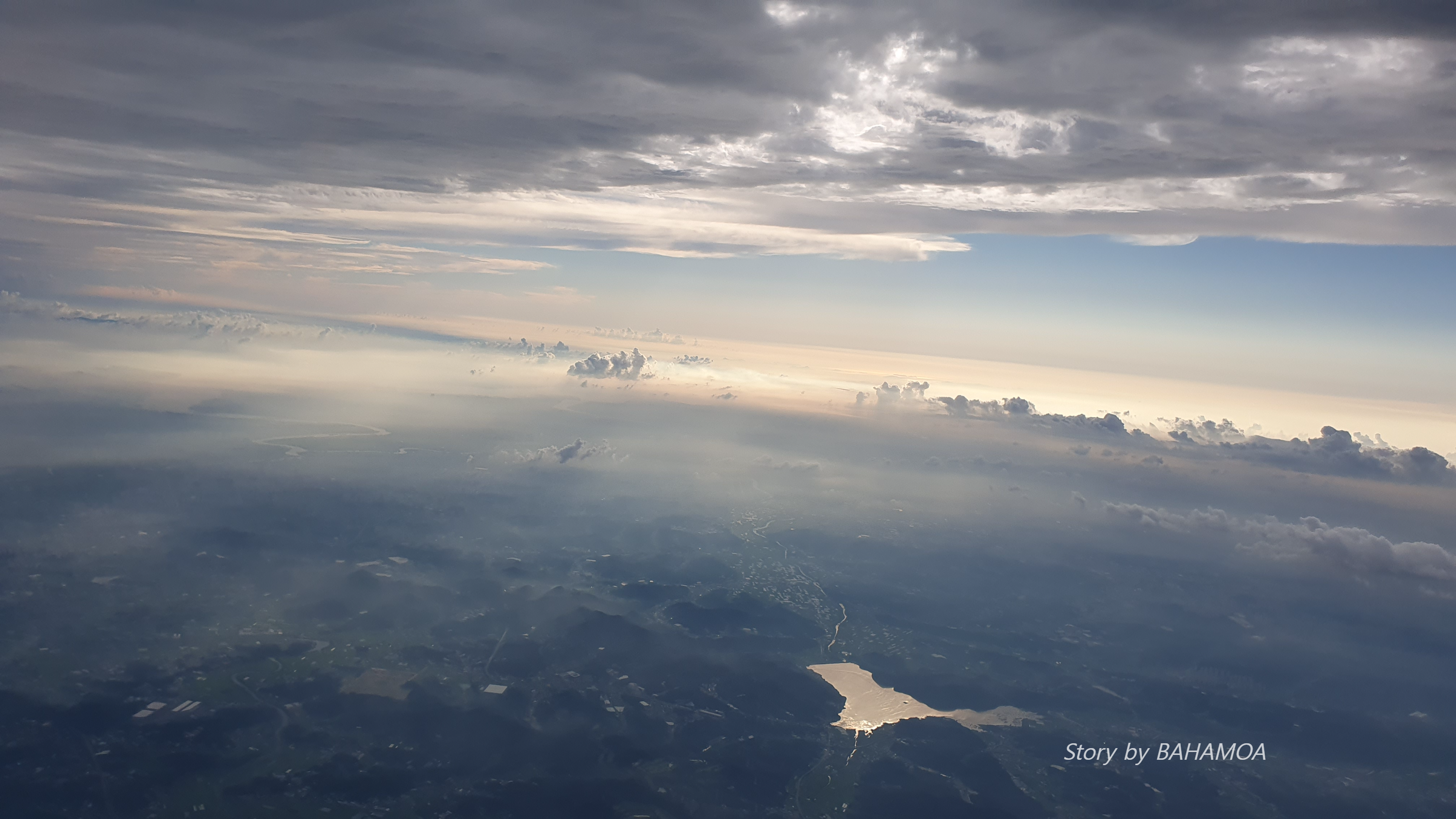 언제나 구름은 걷히고 맑은 하늘은 다시 찾아옵니다