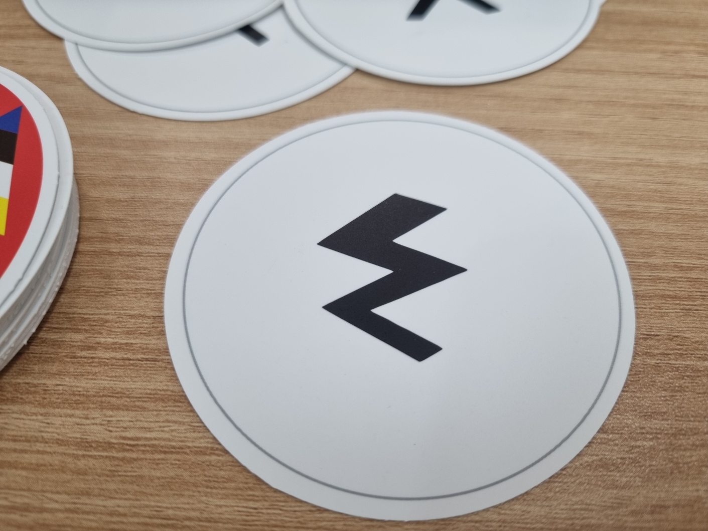 룬 기호가 있는 동그란 카드 / by Sa-ha