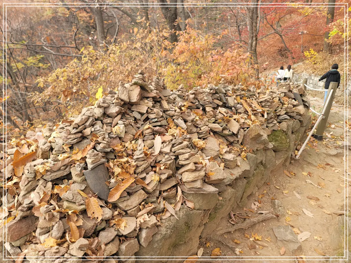 수종사-불이문-내려가는-길-석탑