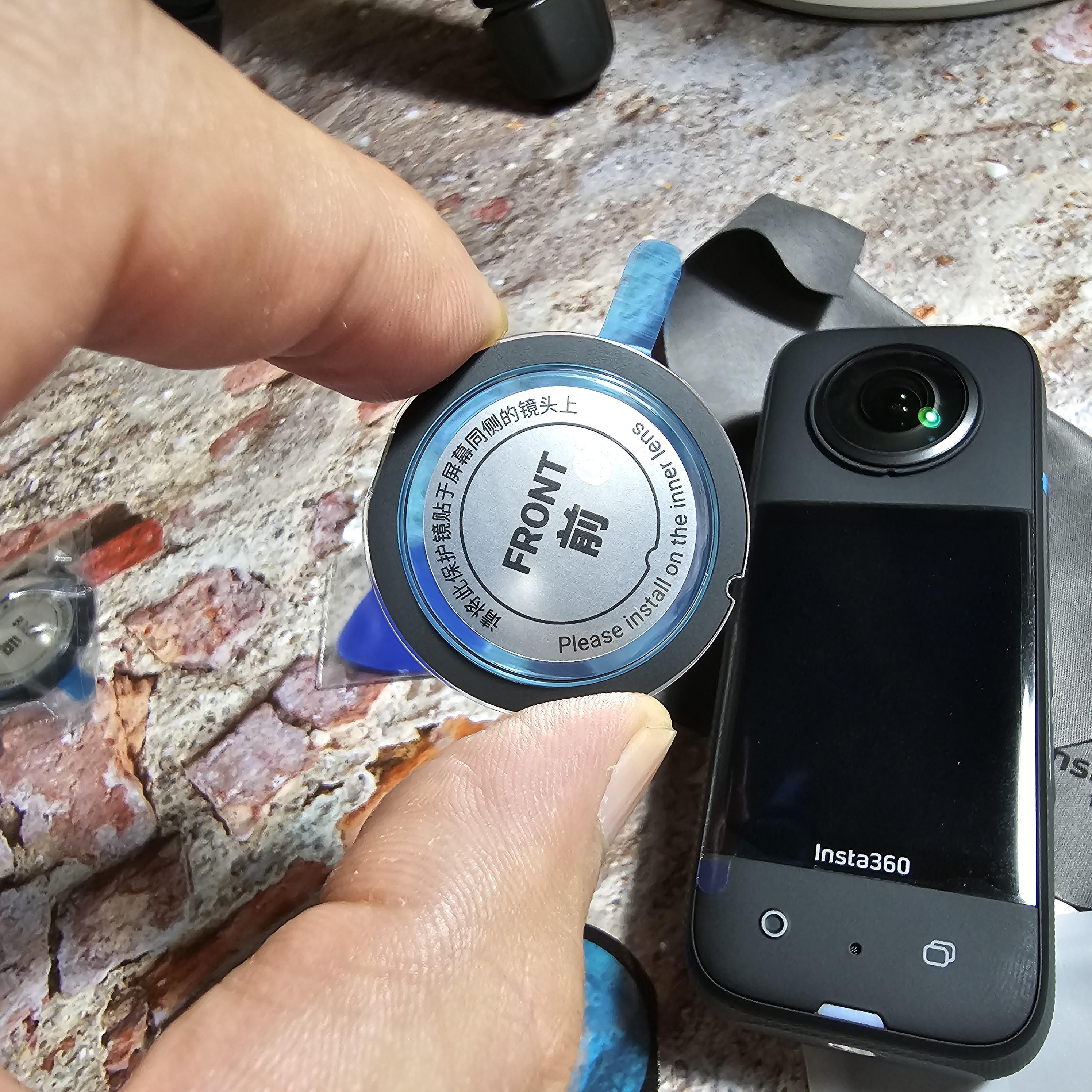 인스타360 X3 렌즈 가드 전면 사진