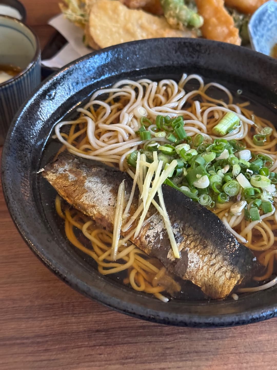 🍜 소바마에 니고 – 성수동 골목 속, 일본 35년 내공이 담긴 정통 소바집, 장인의 손맛이 살아있는 수타 소바