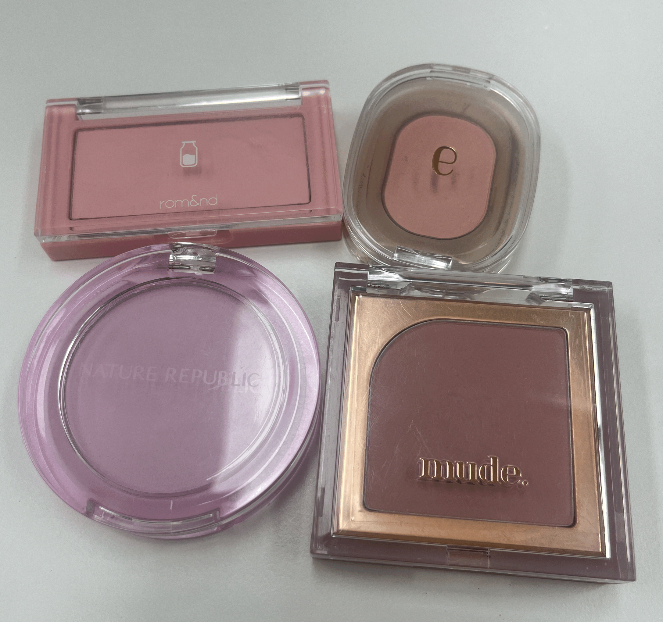 먼지나방-블러셔-추천