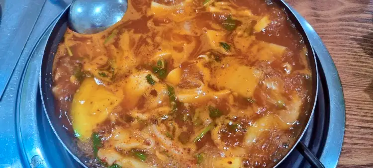 현장치고 고소한 향 퍼지는 민물 새우 얼큰 칼국수, 민물새우탕 새뱅이 매운탕 민물새우 한상 대전 괴정동 용문역 맛집 추천