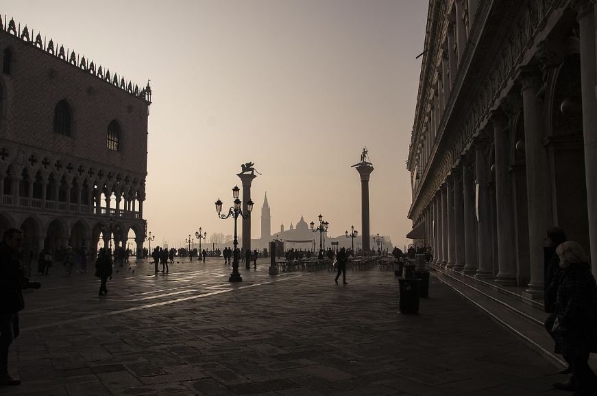 유럽 감독들이 추천한 영화 대체 사진