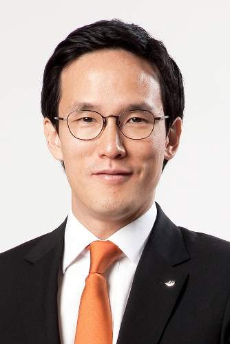 조현범 횡령&middot;배임 징역 2년 실형 확정&hellip;경영 복귀 시점과 한국타이어의 미래