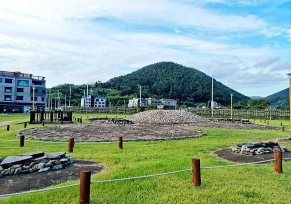 창원진동리유적