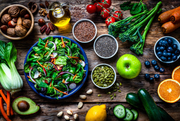 슈퍼푸드의 종류와 효능, 포함된 음식과 섭취할 때 주의사항.