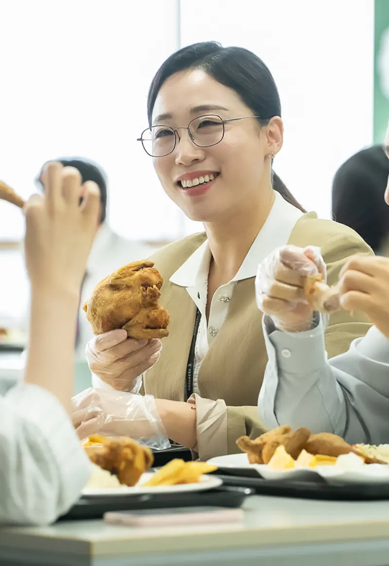 지옥에서 온 판사에서 서화선 역을 맡은 이미도