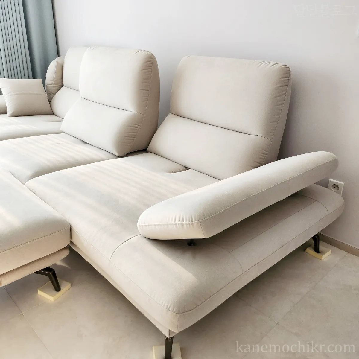 자코포-소파-등받이-팔걸이조절