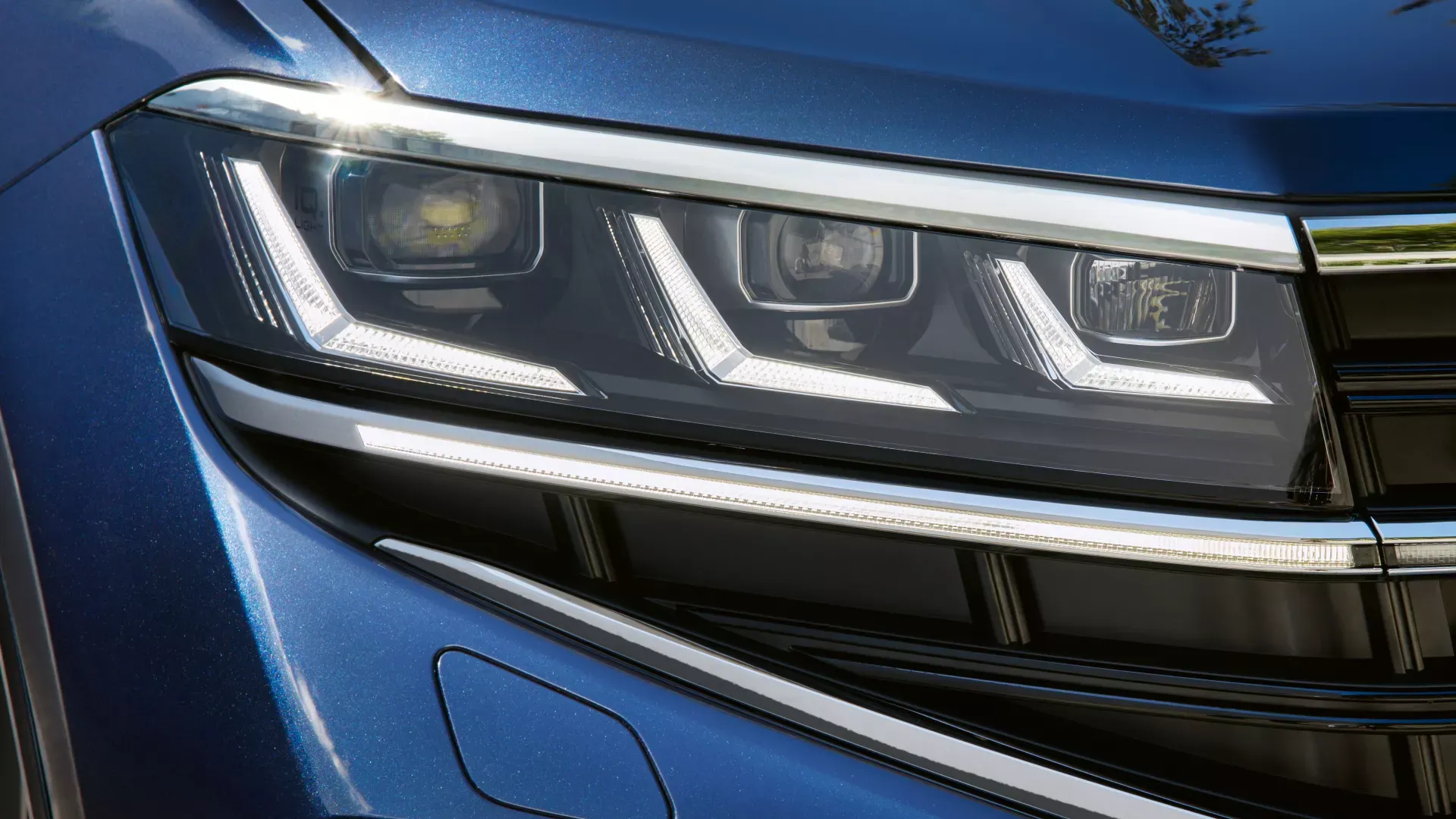 폭스바겐 투아렉 이미지