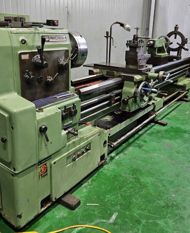 중고 화천기계 HL720 범용선반