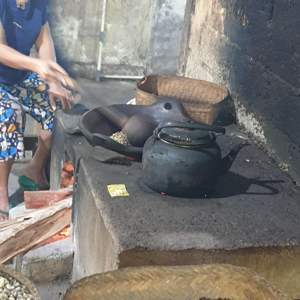 발리 루왁 커피 농장: Cantik Agriculture Luwak Coffee (캔틱 루왁 커피)_로스팅