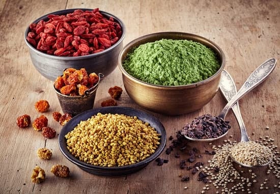 슈퍼푸드 TOP 10 – 면역력 강화 &amp; 건강 유지