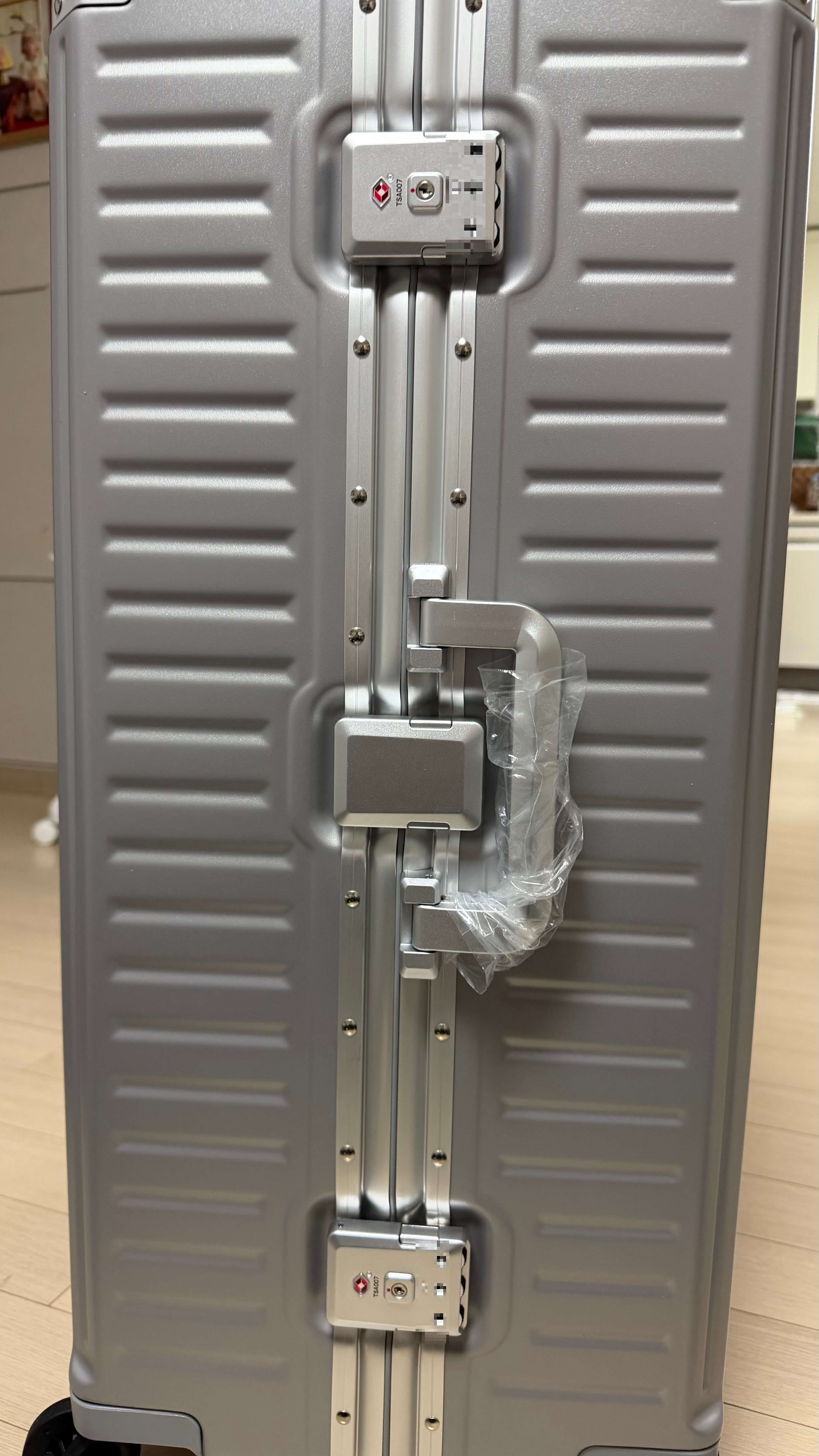 리드볼트 오딧캐리어