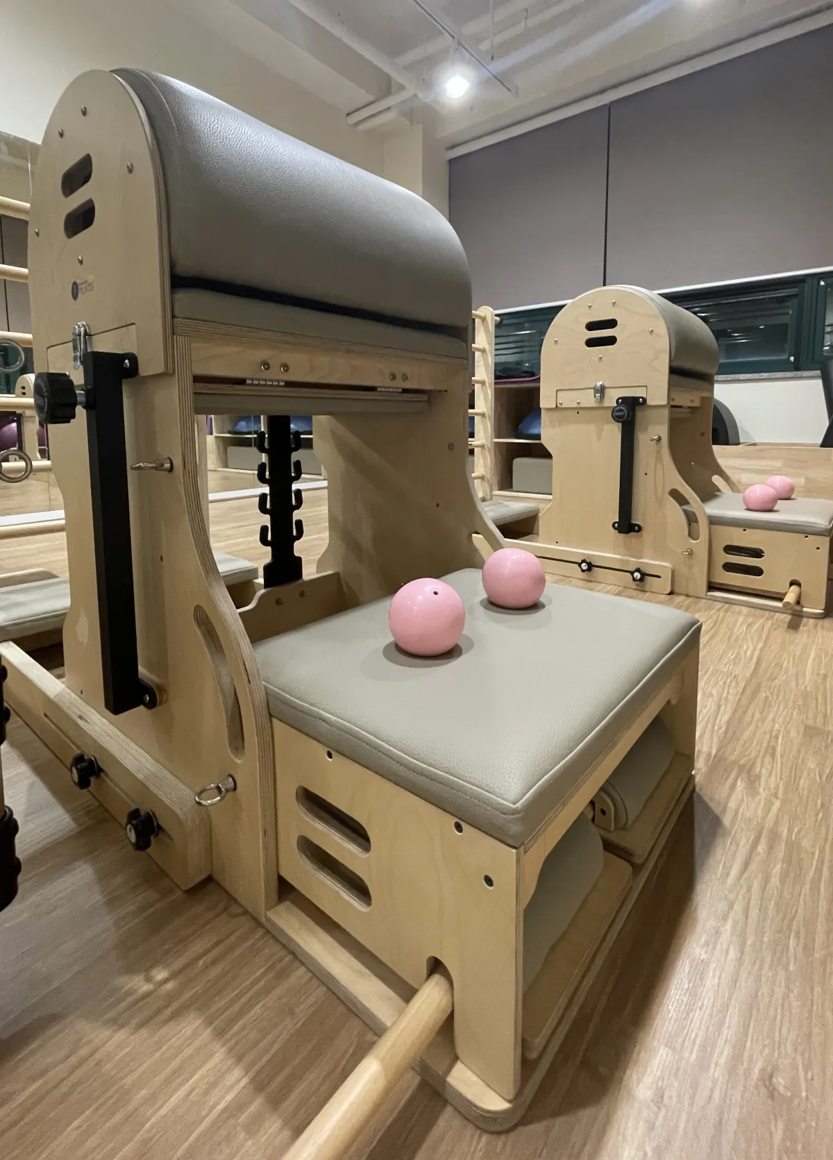 필라테스-교실-배럴룸