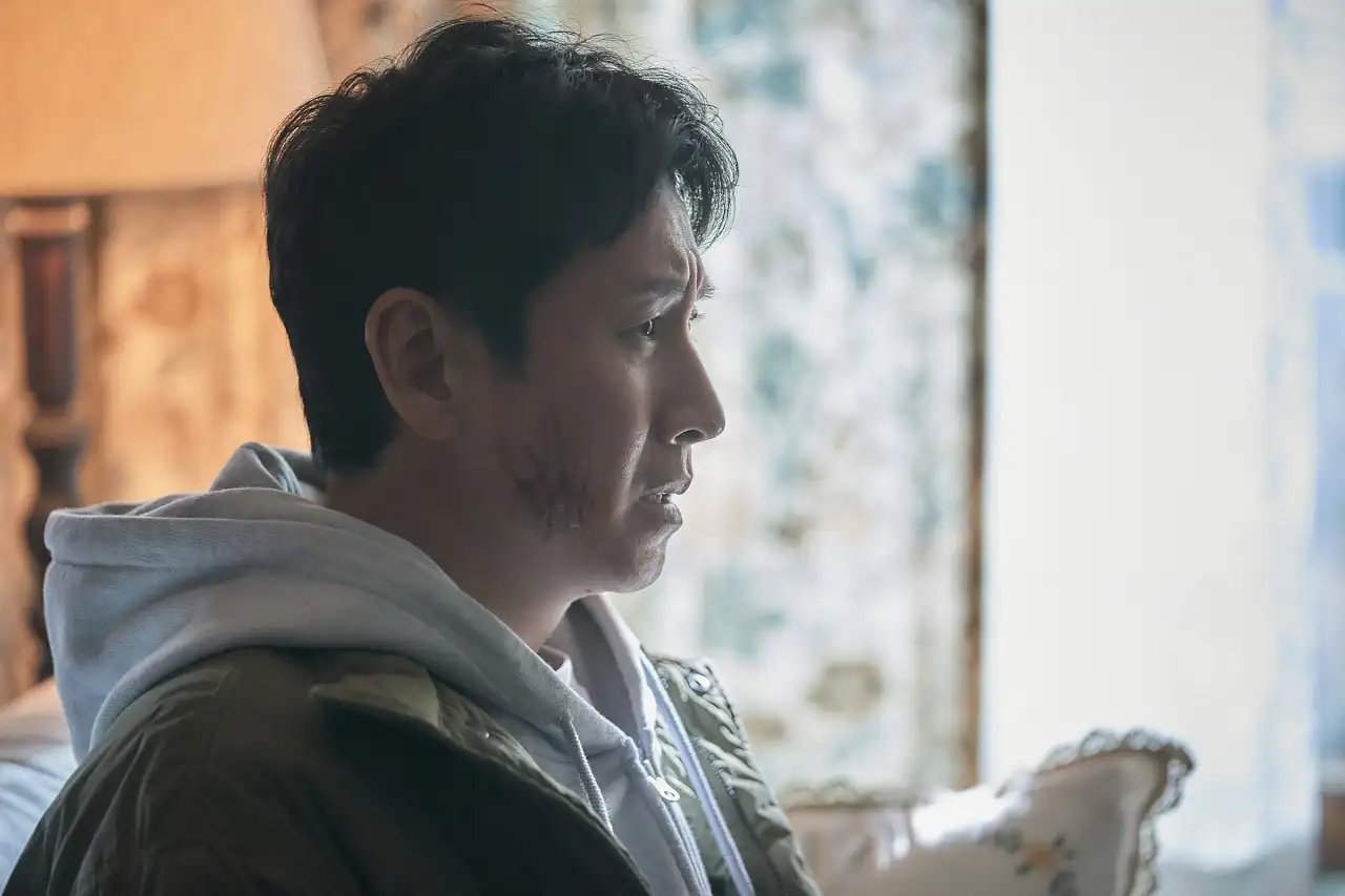 영화 잠 이선균