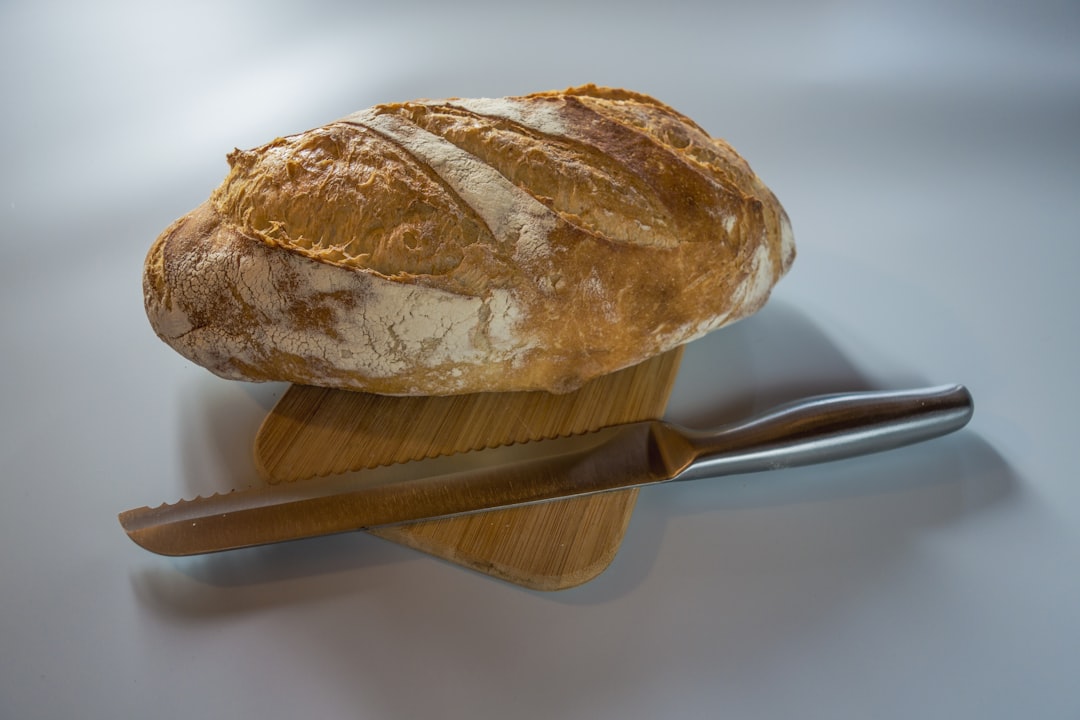 '크보빵'은 'bread'로 추천합니다.