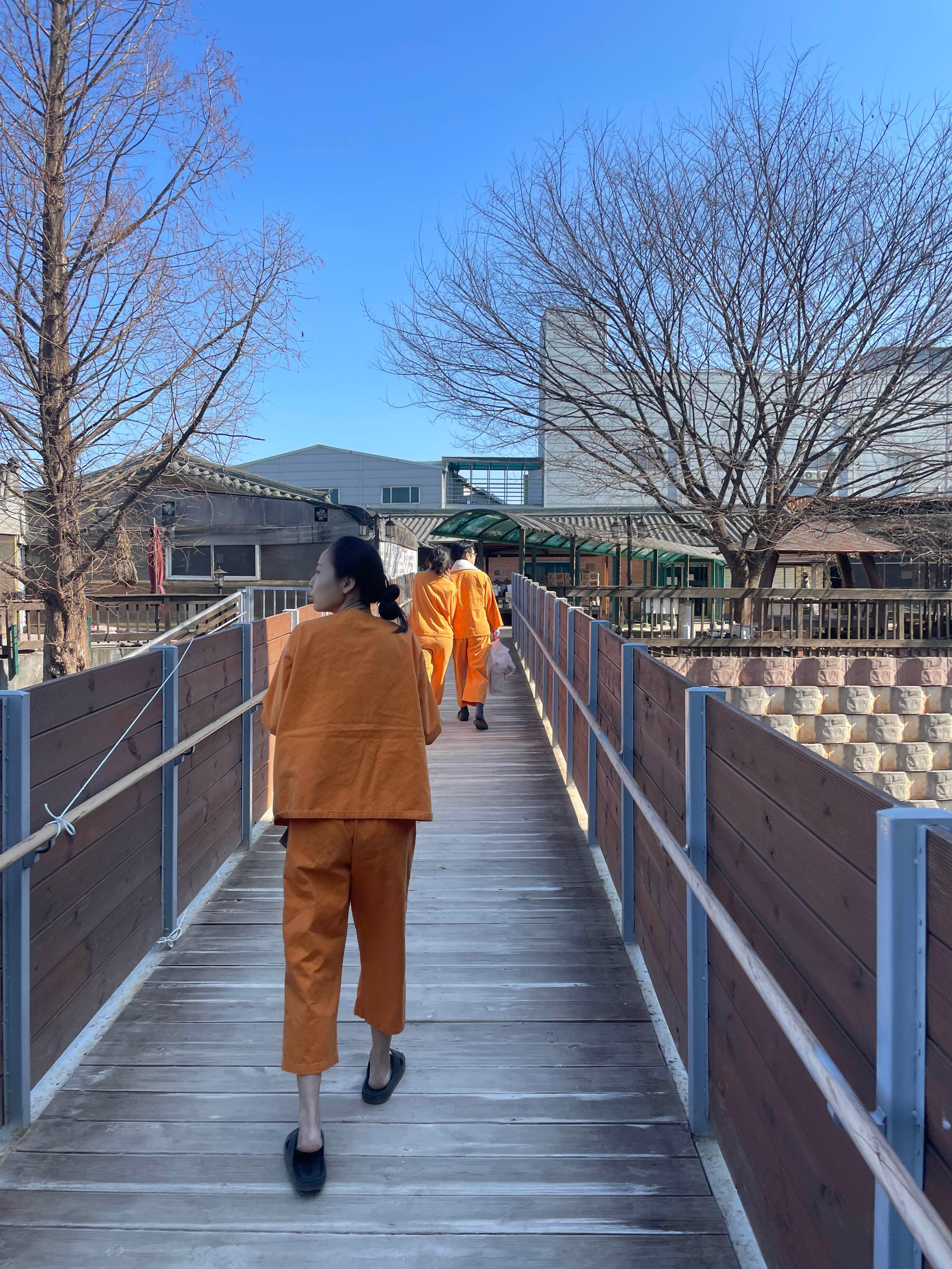 율암온천숯가마