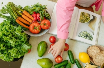10분 만에 완성하는 빠르고 맛있는 한 끼: 시간 없을 때 간단히 만들 수 있는 레시피