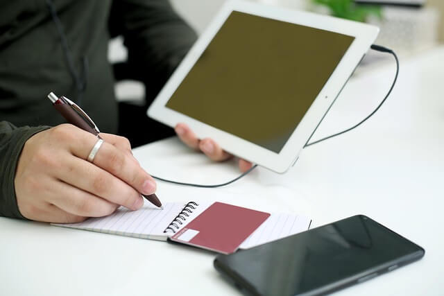 중고 스마트폰 수출시 리튬 배터리 운송