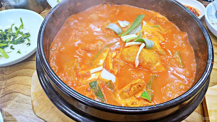 은평구 불광동 식당 가마솥 닭볶음탕 53년 전통 노포 닭도리탕 전설의 맛 맛집 추천