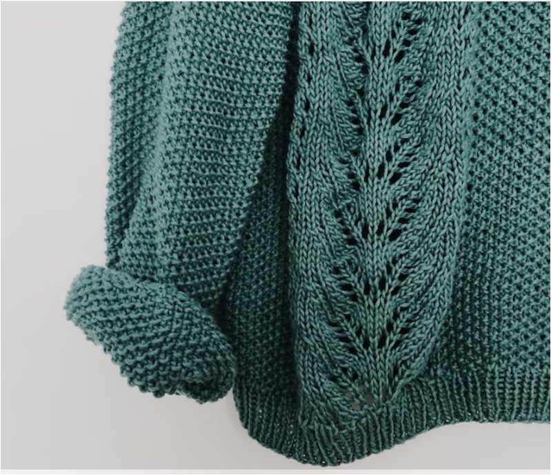 소매가-말린-초록-계열의-니트