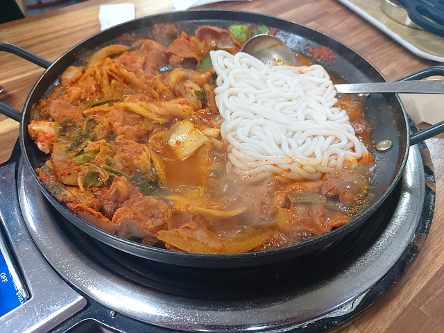 우동사리