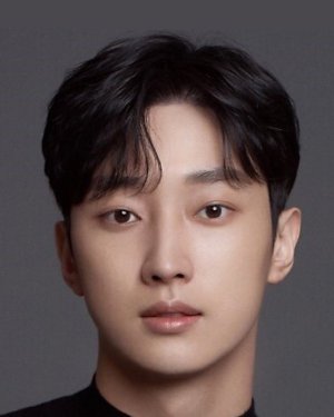 [드라마추천] 수상한 그녀 등장인물 진영(대니얼한 역)