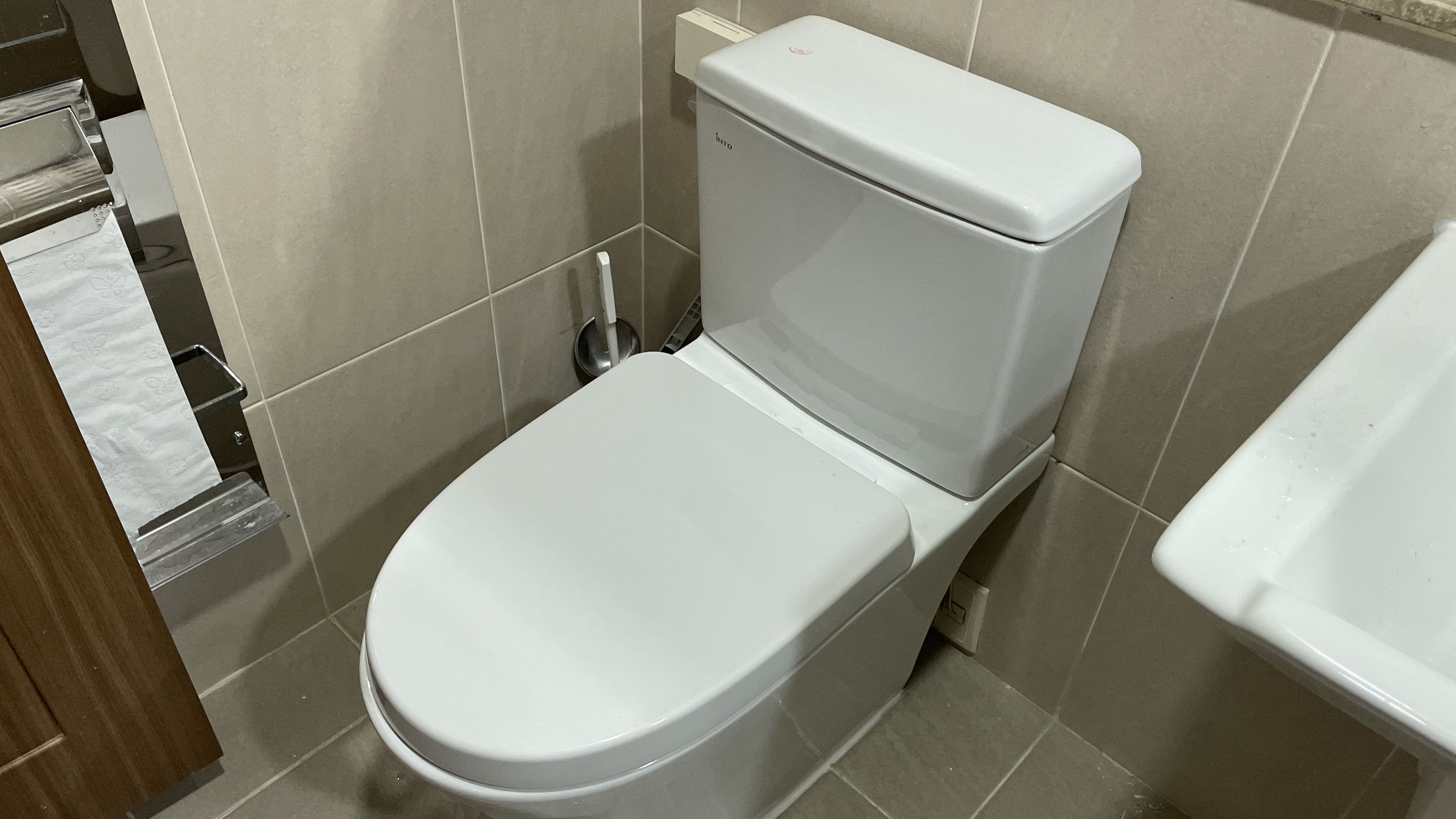 인기변기브랜드-인토