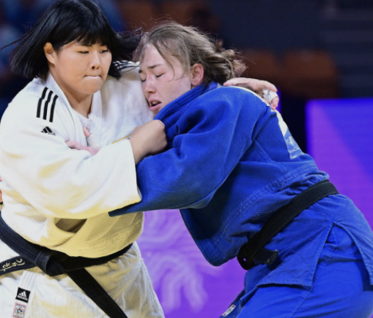 김하윤 선수의 경기 모습