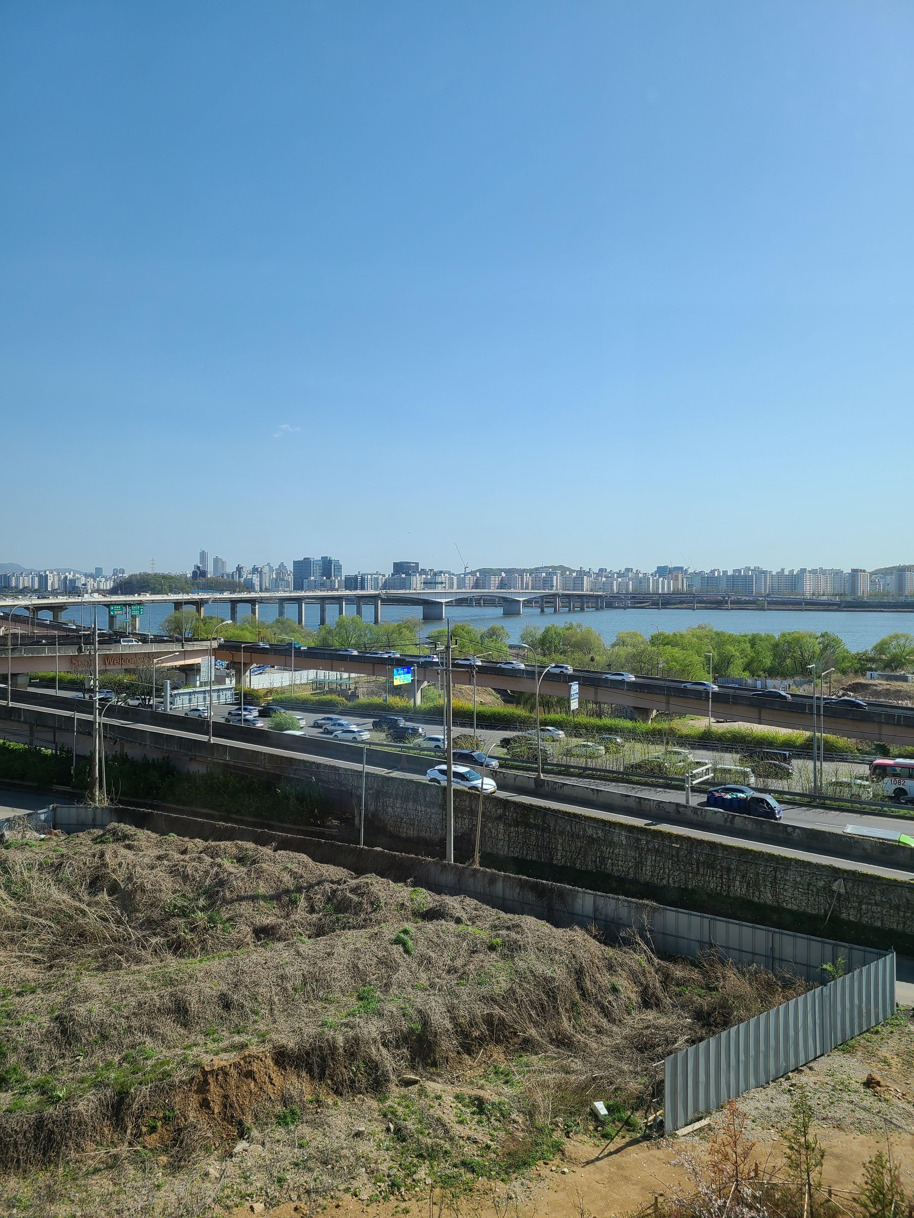 덕은 리버워크 섹션오피스 내부 한강뷰2