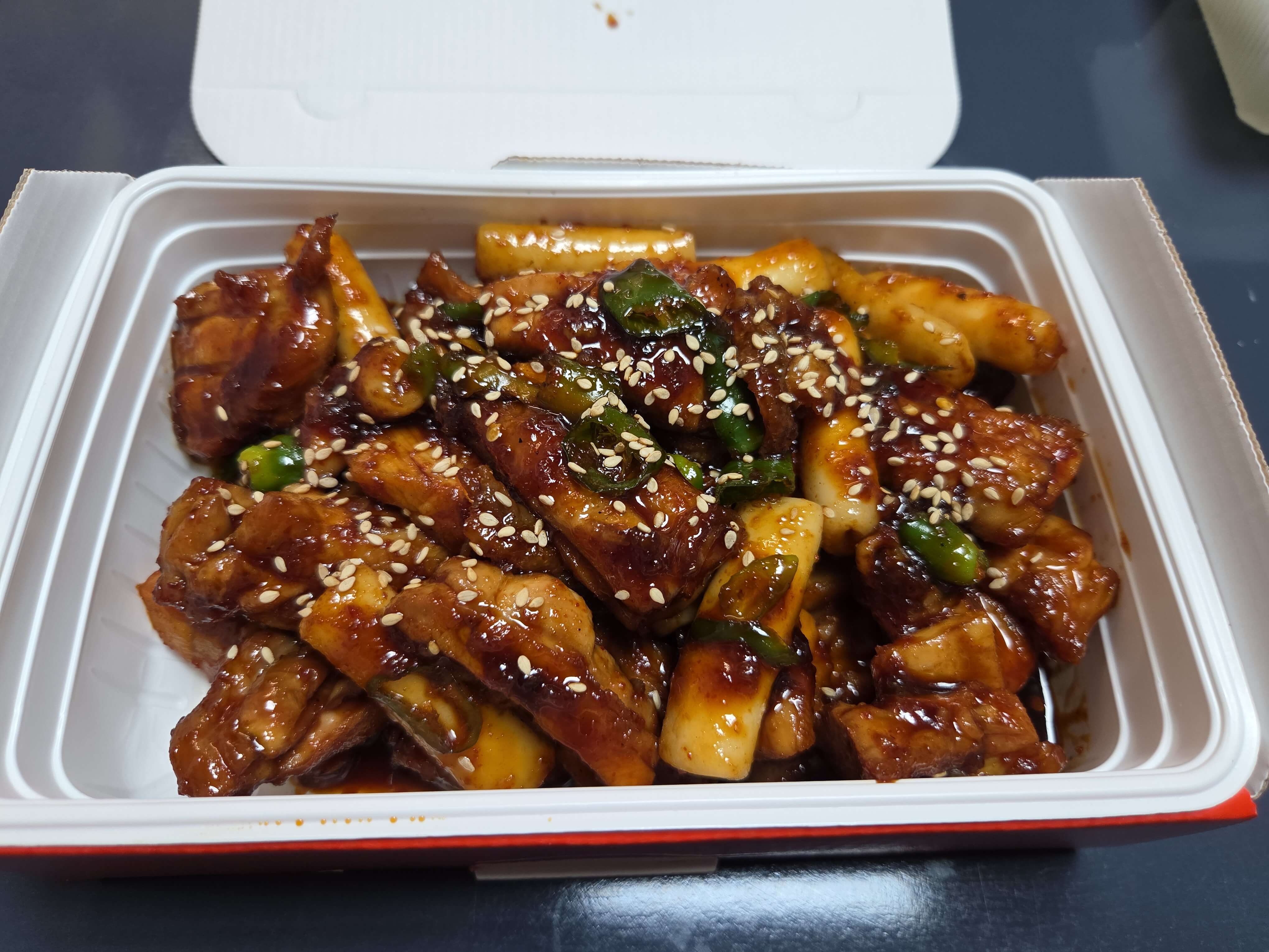 지코바 순살양념 중간맛 포장
