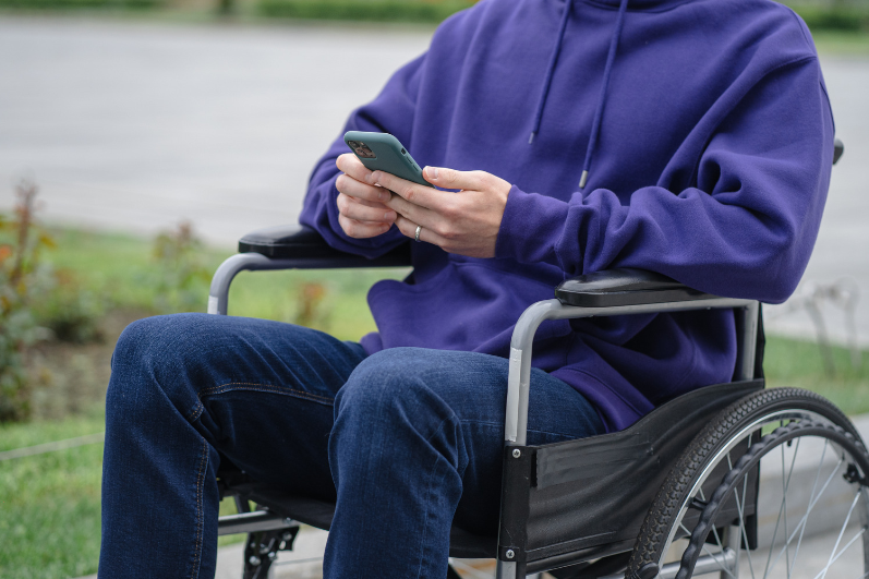 휠체어-무료-대여