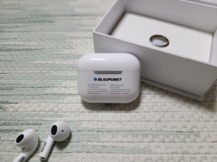 케이스에 적힌 안내문