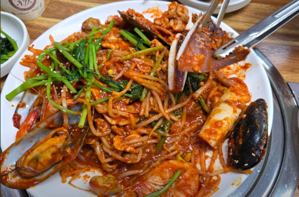 핸썸즈 경동시장 아귀찜 맛집