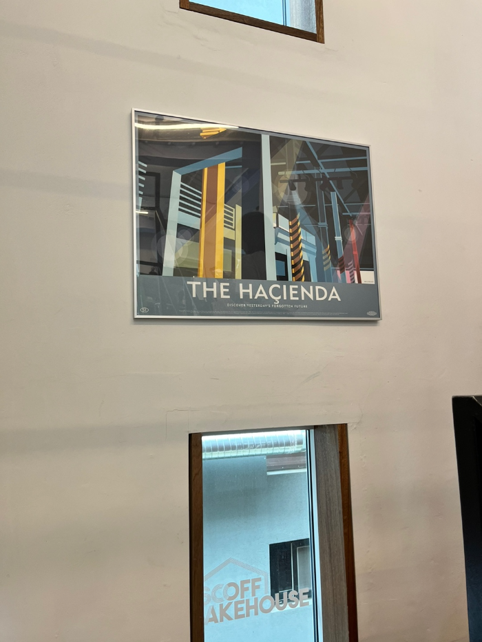 전시 포스터 모습