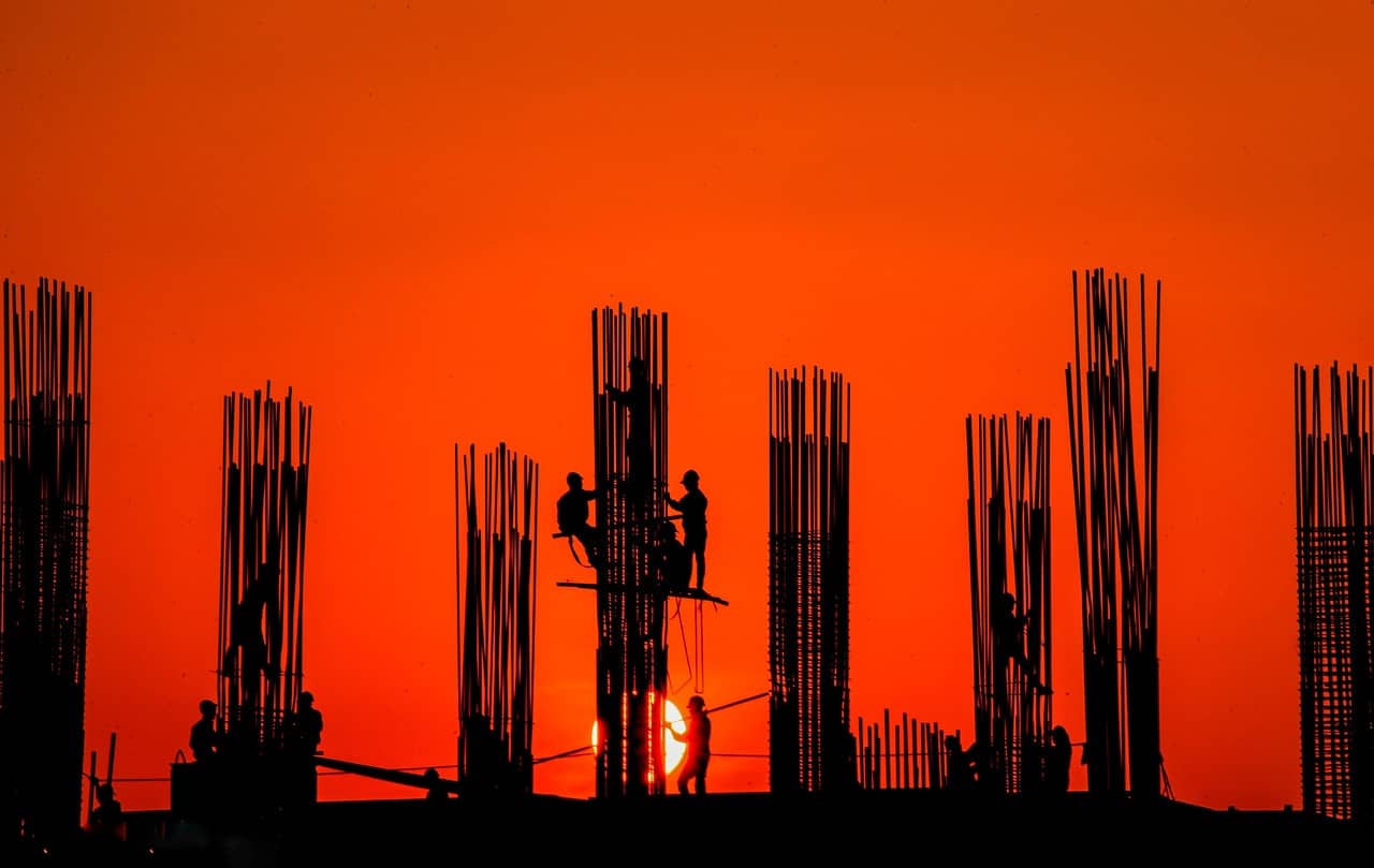 중장비 안전작업 매뉴얼 – 거대한 철의 팔을 통제하라