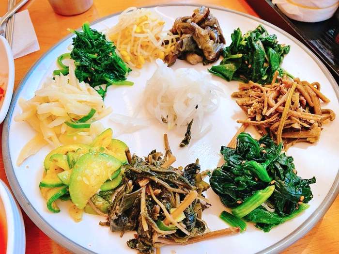 식객 허영만 백반기행 안재모 편 산채 보리 비빔밥 직화 코다리구이 도토리묵 녹두전 털레기 고양 서삼릉 원당 맛집 소개